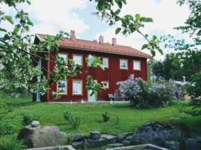 Allsta Gård Kretsloppshuset B&B in Bjärtrå